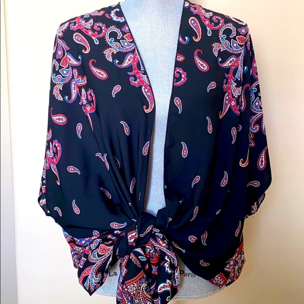 Adorable wrap too.